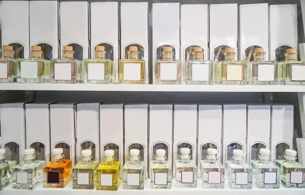 Buat Brand Parfum Sendiri Rincian Biaya & Syaratnya — Dreamlab Indonesia Buat Brand Parfum Sendiri Rincian Biaya & Syaratnya