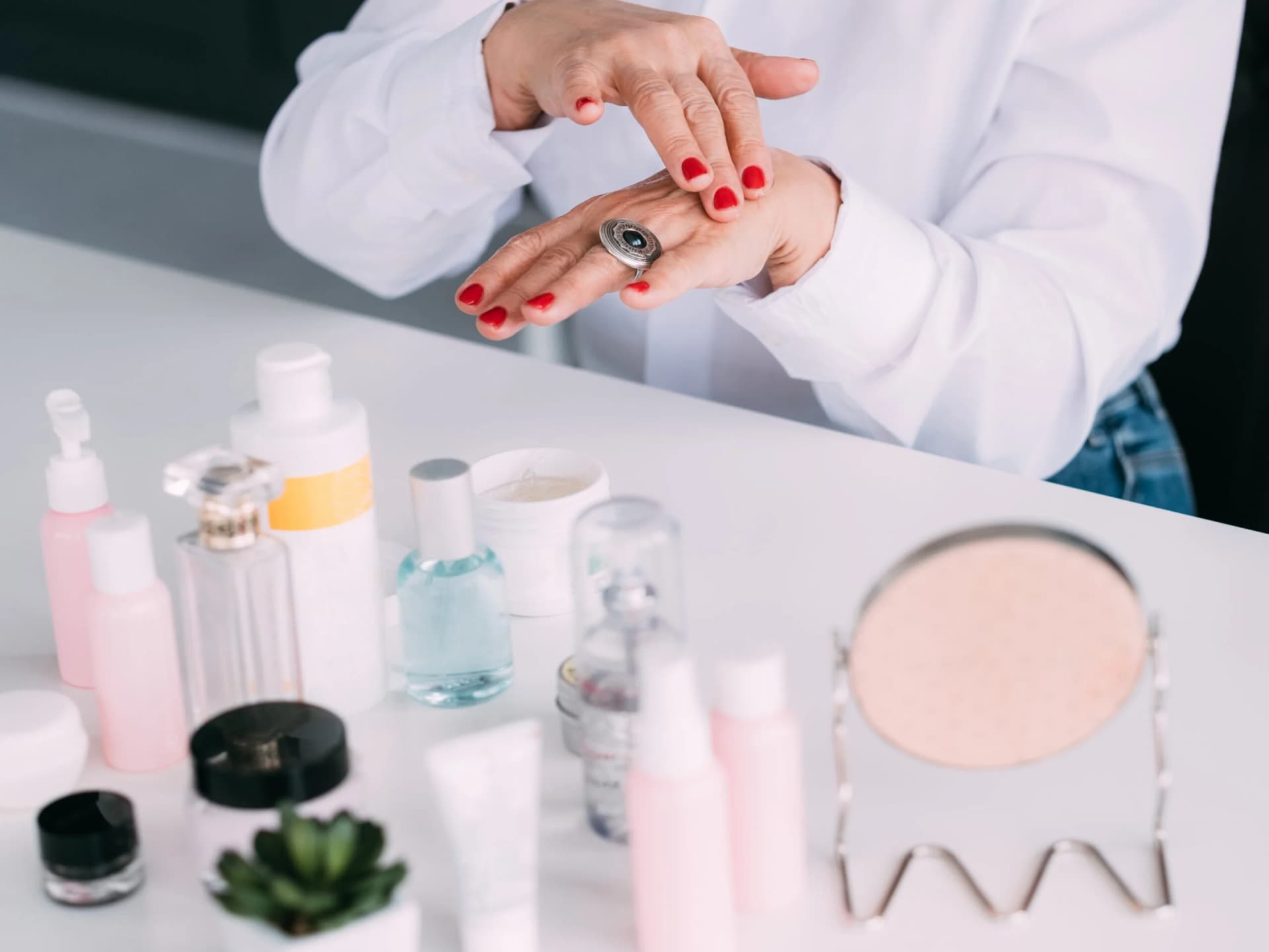 Strategi Bangun Brand Skincare Viral di TikTok Shop - Dreamlab Indonesia Strategi Bangun Brand Skincare Viral di TikTok Shop