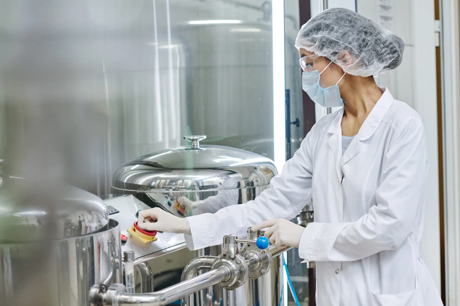 Pabrik Skincare Solusi Bisnis Kosmetik yang Praktis