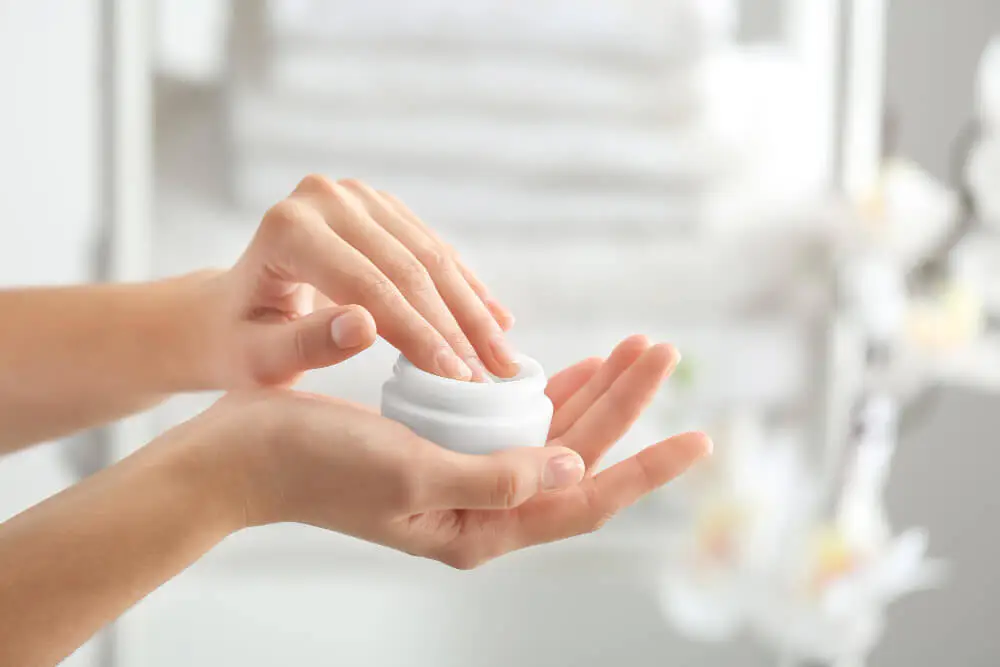 Tempat produksi moisturizer BPOM dengan teknologi modern untuk bisnis skincare